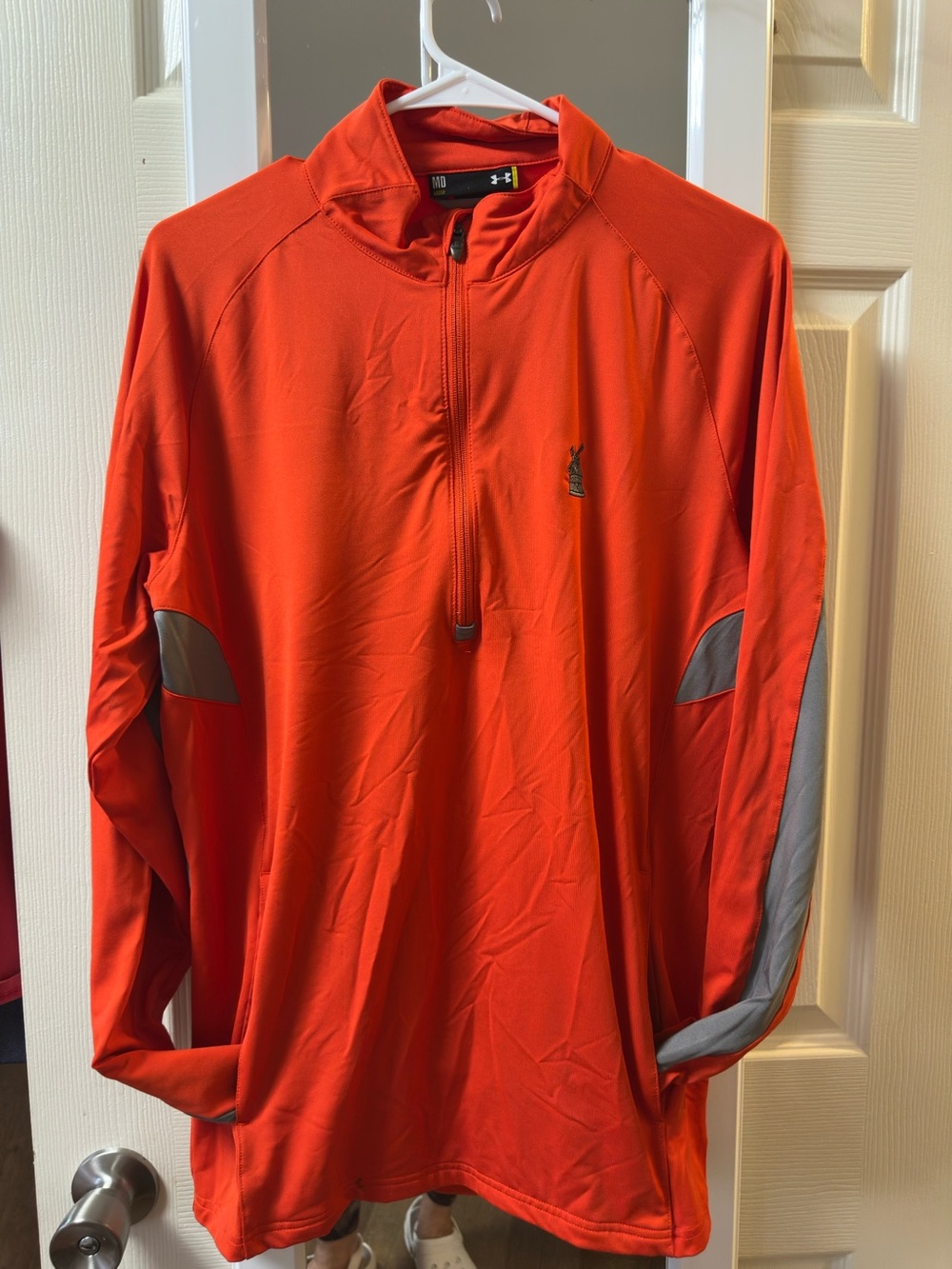 Under Armour Men's Bright Orange all season gear running shirt
